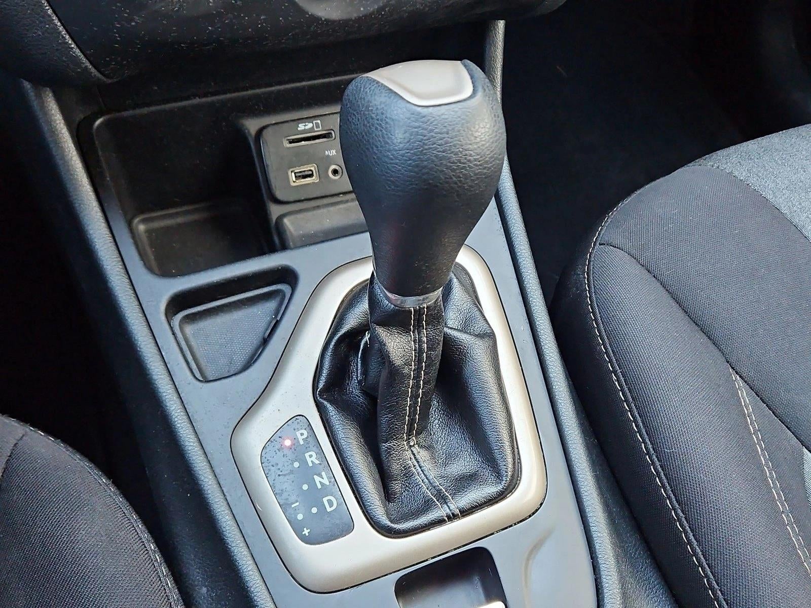 2016 Jeep Cherokee Sport