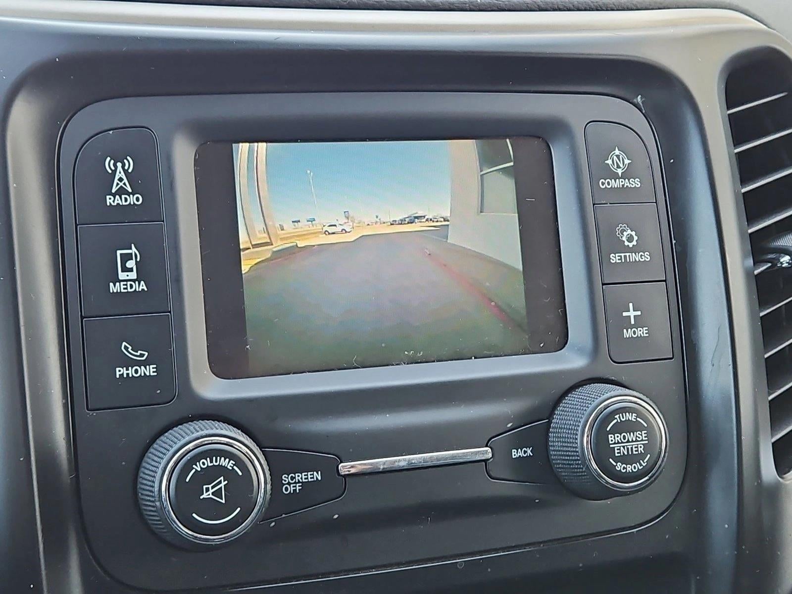 2016 Jeep Cherokee Sport