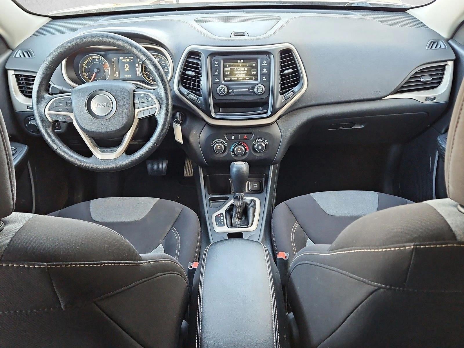 2016 Jeep Cherokee Sport