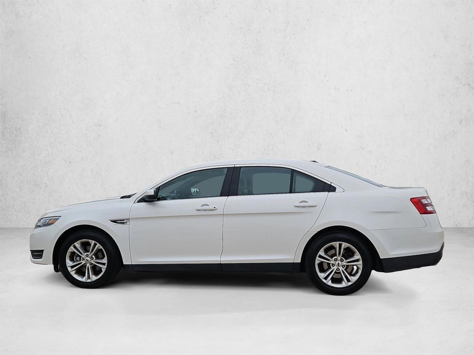 2016 Ford Taurus SEL