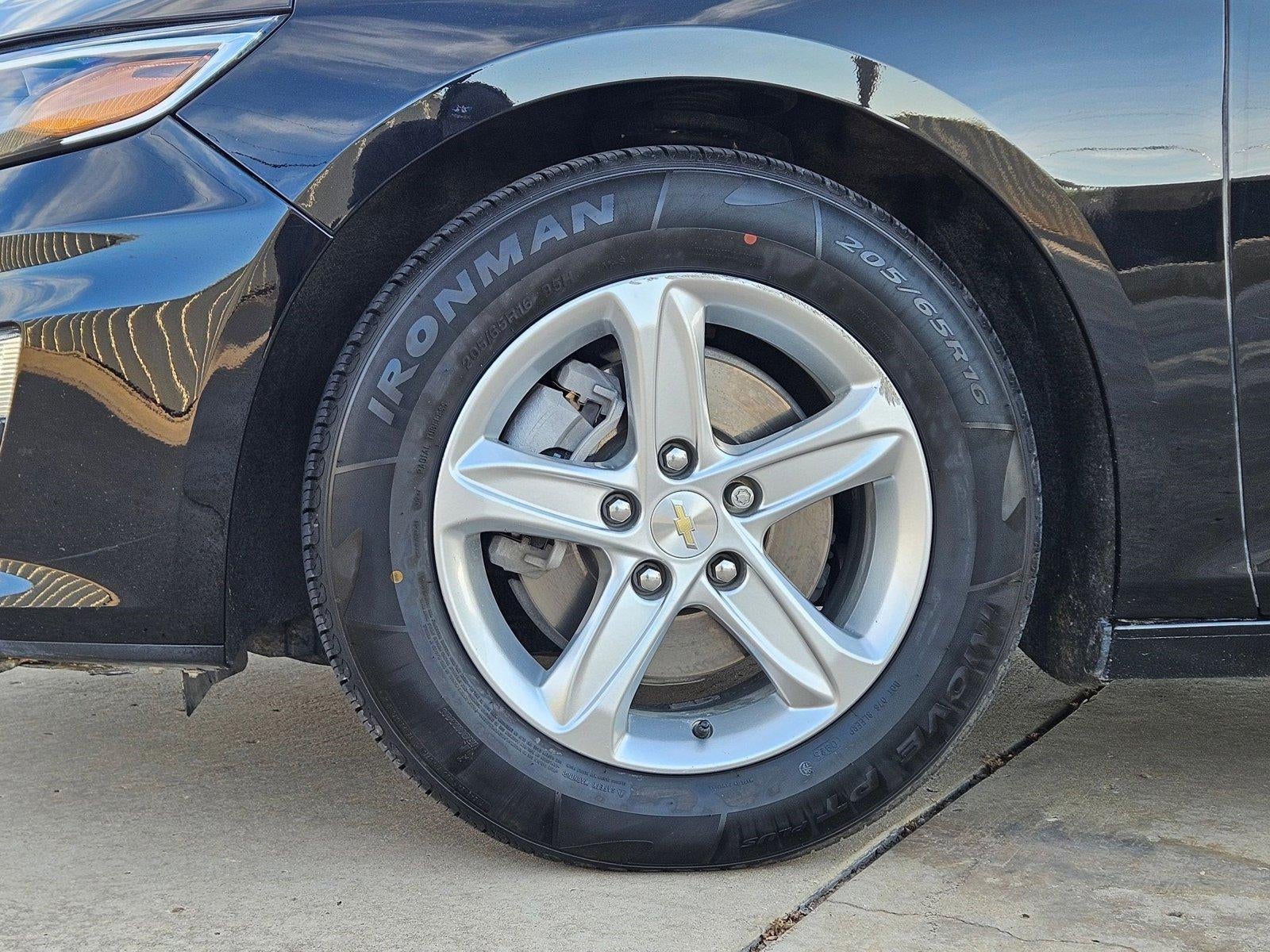 2022 Chevrolet Malibu LS