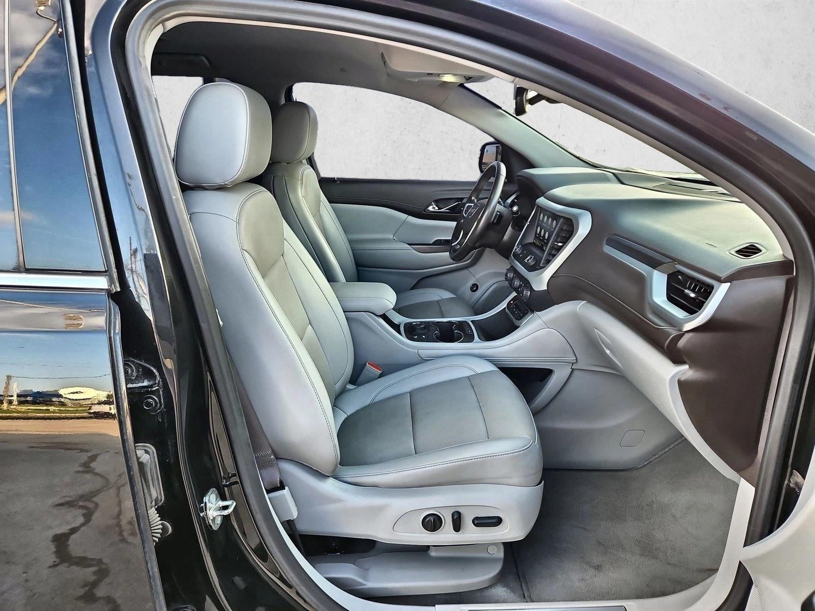 2022 GMC Acadia SLT