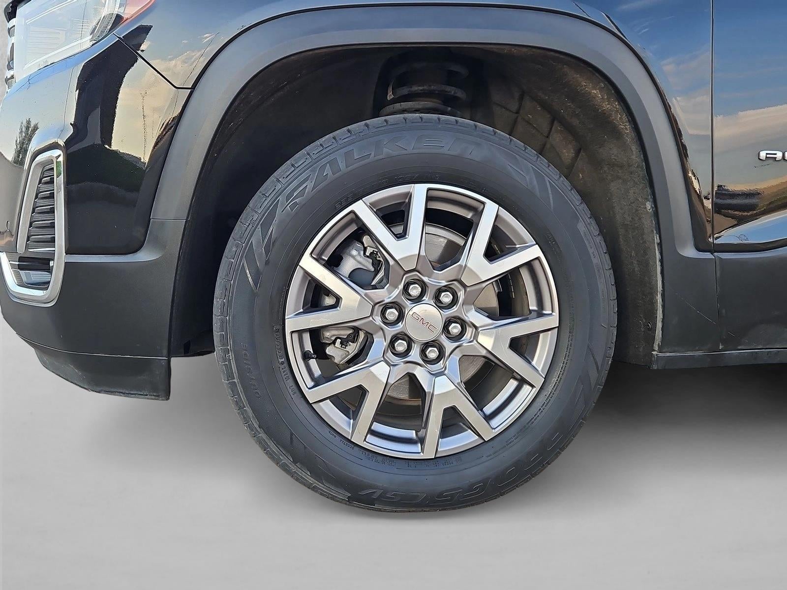 2022 GMC Acadia SLT