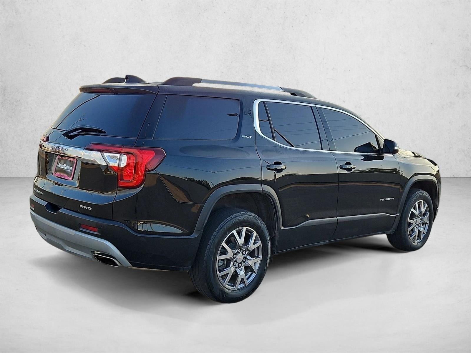 2022 GMC Acadia SLT