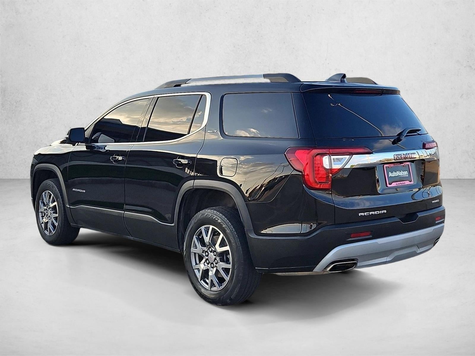 2022 GMC Acadia SLT