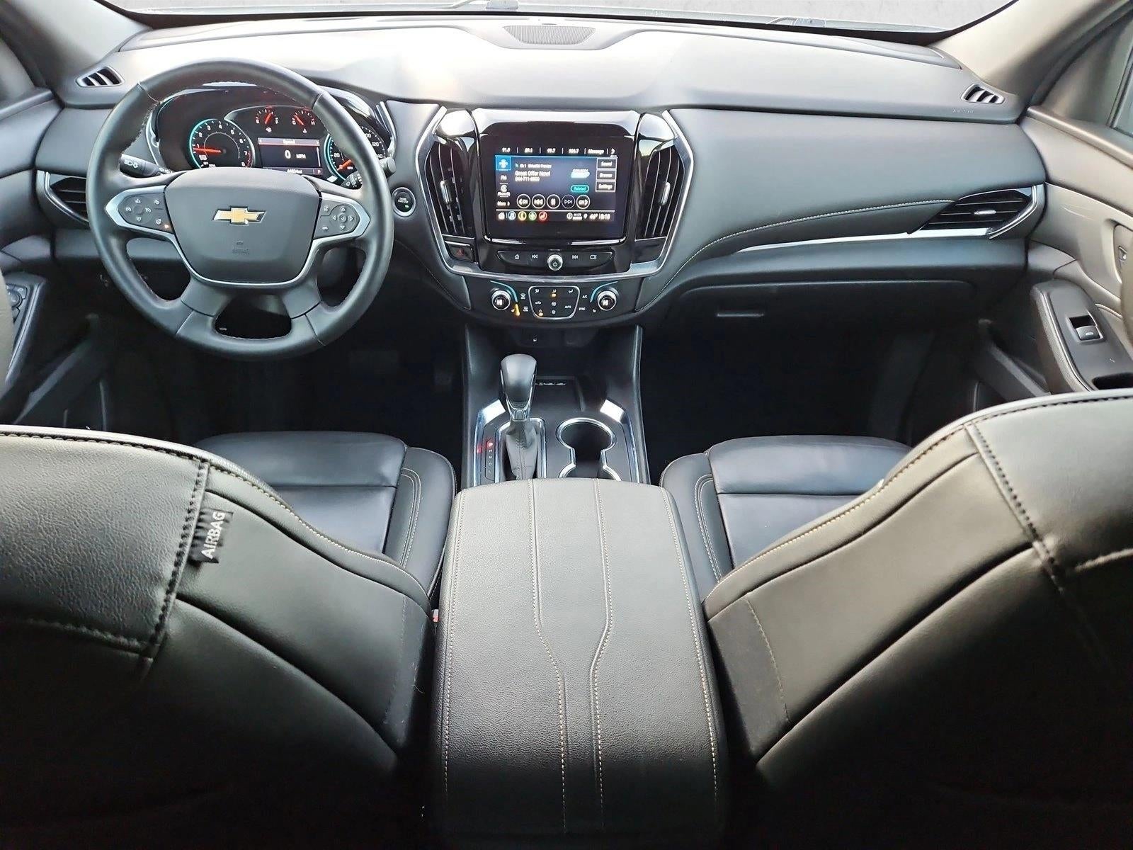 2023 Chevrolet Traverse LT Leather