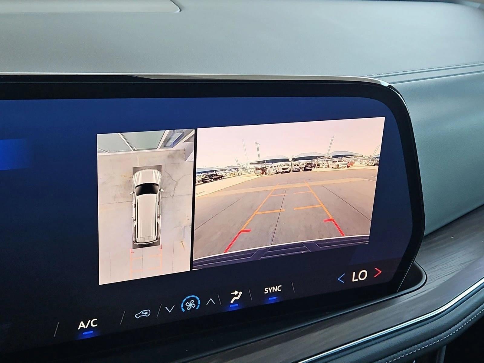 2025 Chevrolet Suburban LS