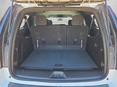 2025 Chevrolet Suburban LS