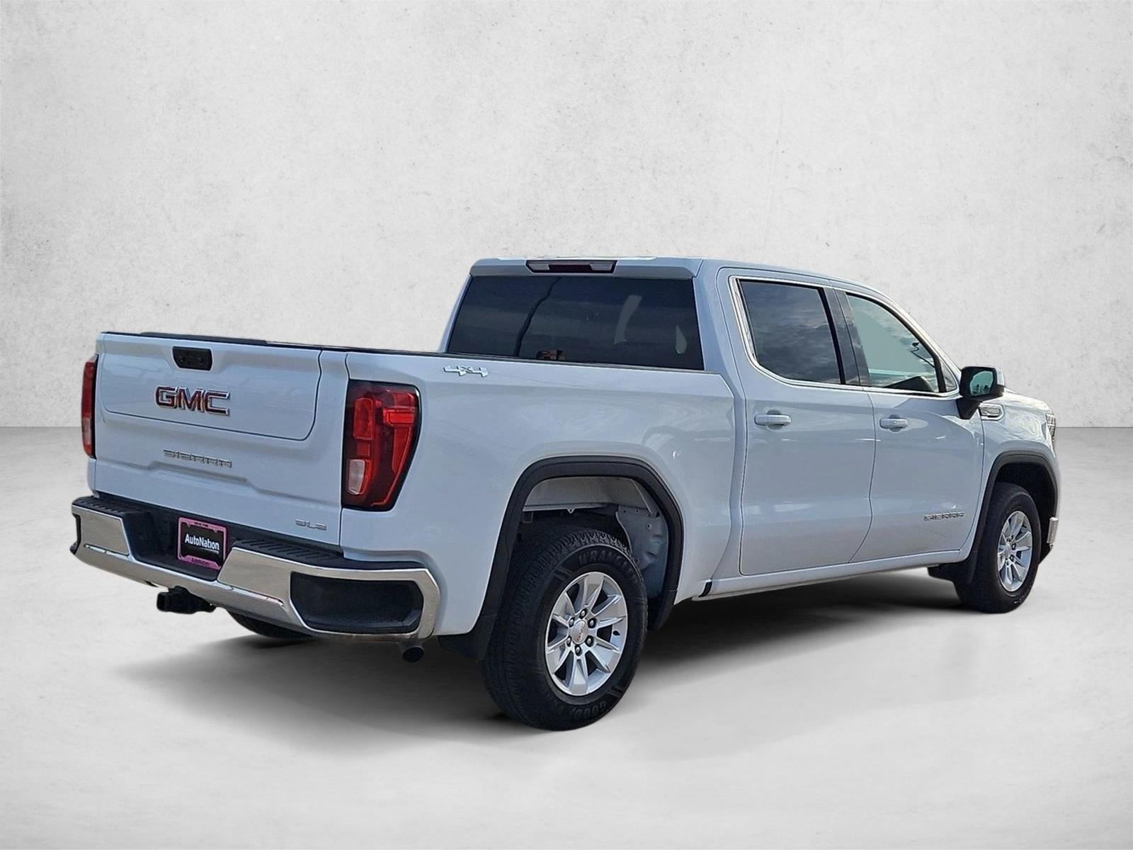 2024 GMC Sierra 1500 SLE