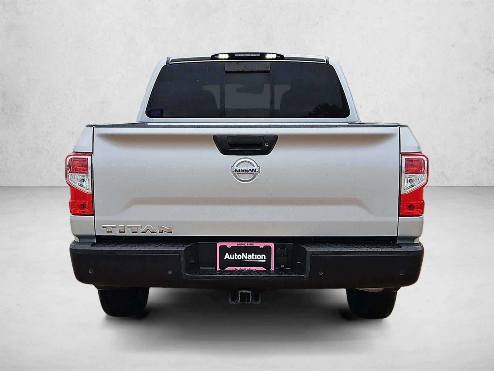 2020 Nissan TITAN Crew Cab S 4x2