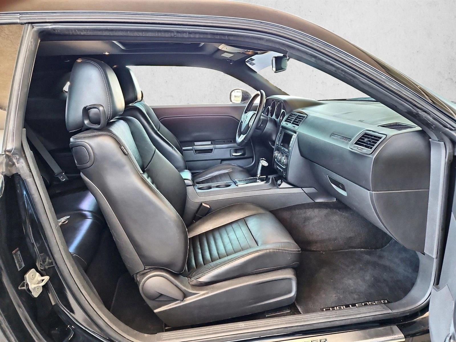 2011 Dodge Challenger Base