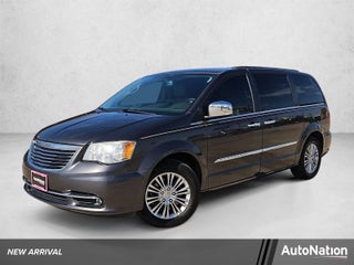 2015 Chrysler Town &amp; Country Touring-L