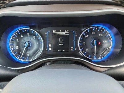 2022 Chrysler Voyager LX