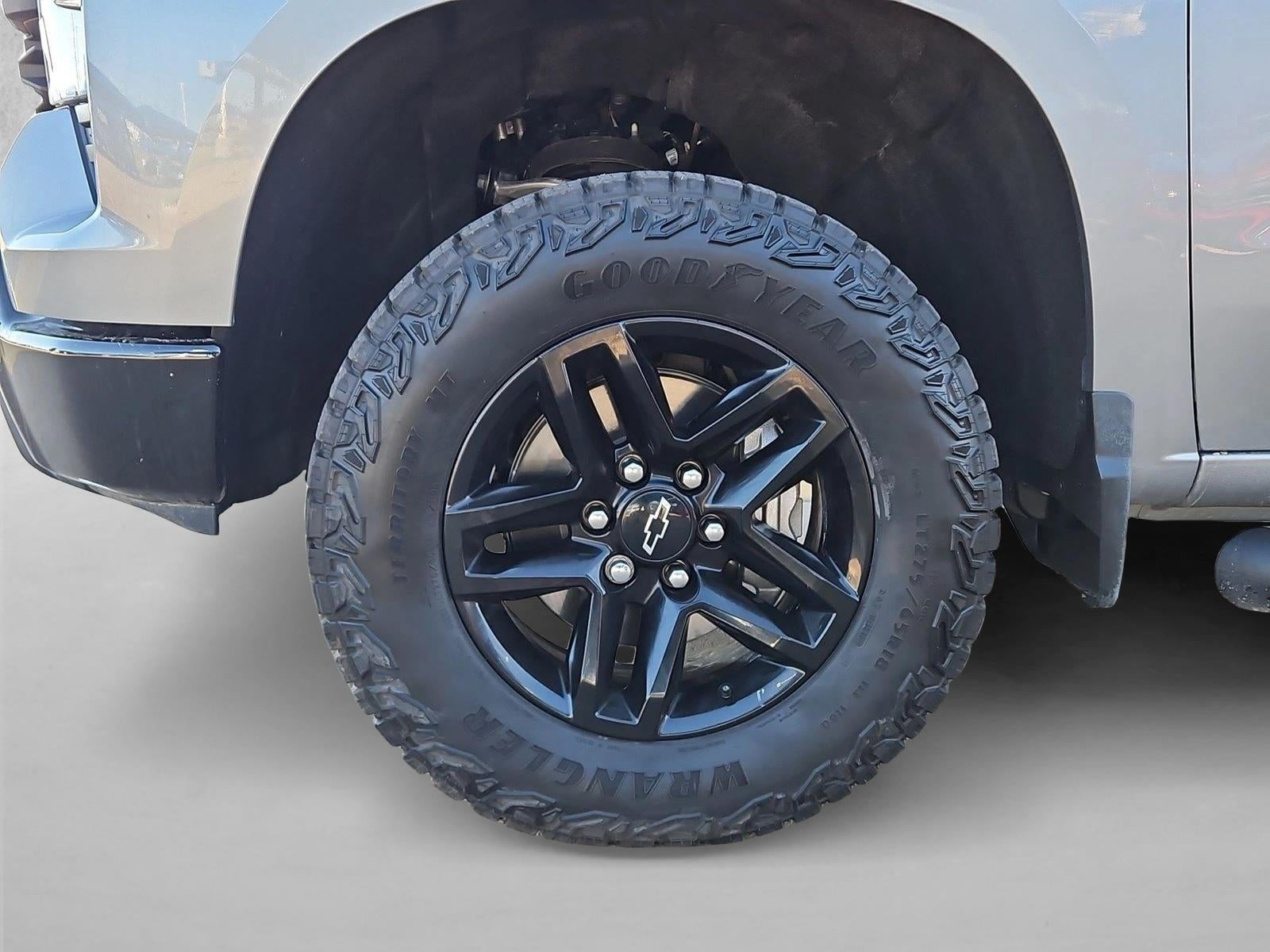 2025 Chevrolet Silverado 1500 Custom Trail Boss