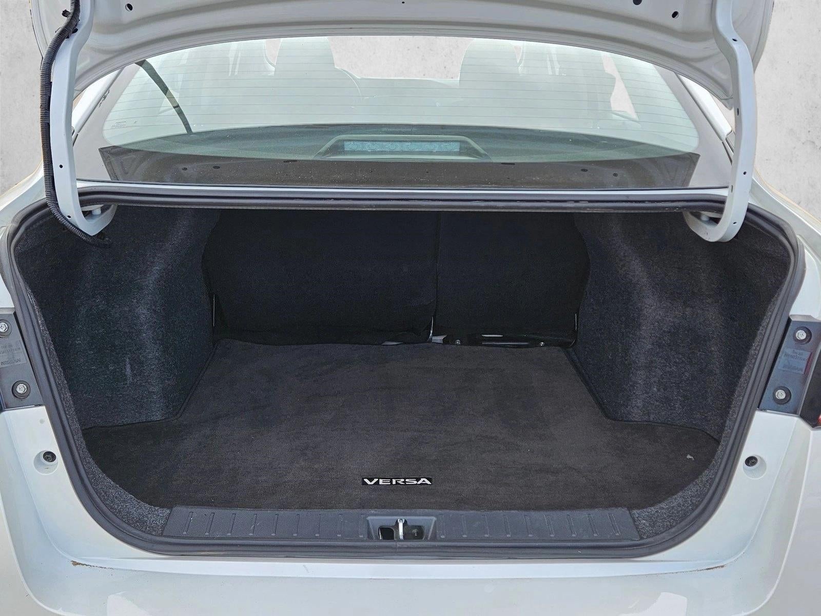 2024 Nissan Versa SV