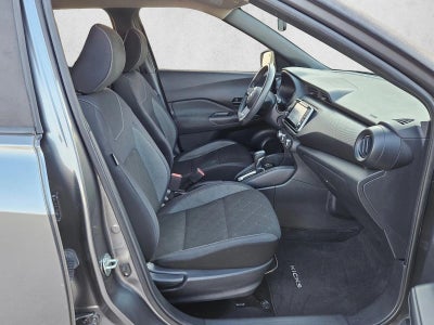 2019 Nissan Kicks S
