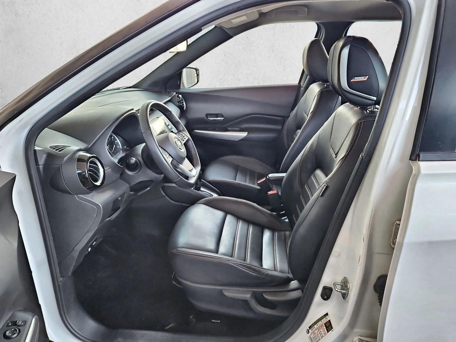 2020 Nissan Kicks SR