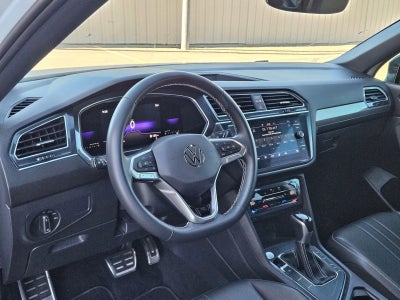 2023 Volkswagen Tiguan SE R-Line Black