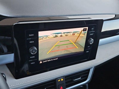 2025 Volkswagen Taos SE