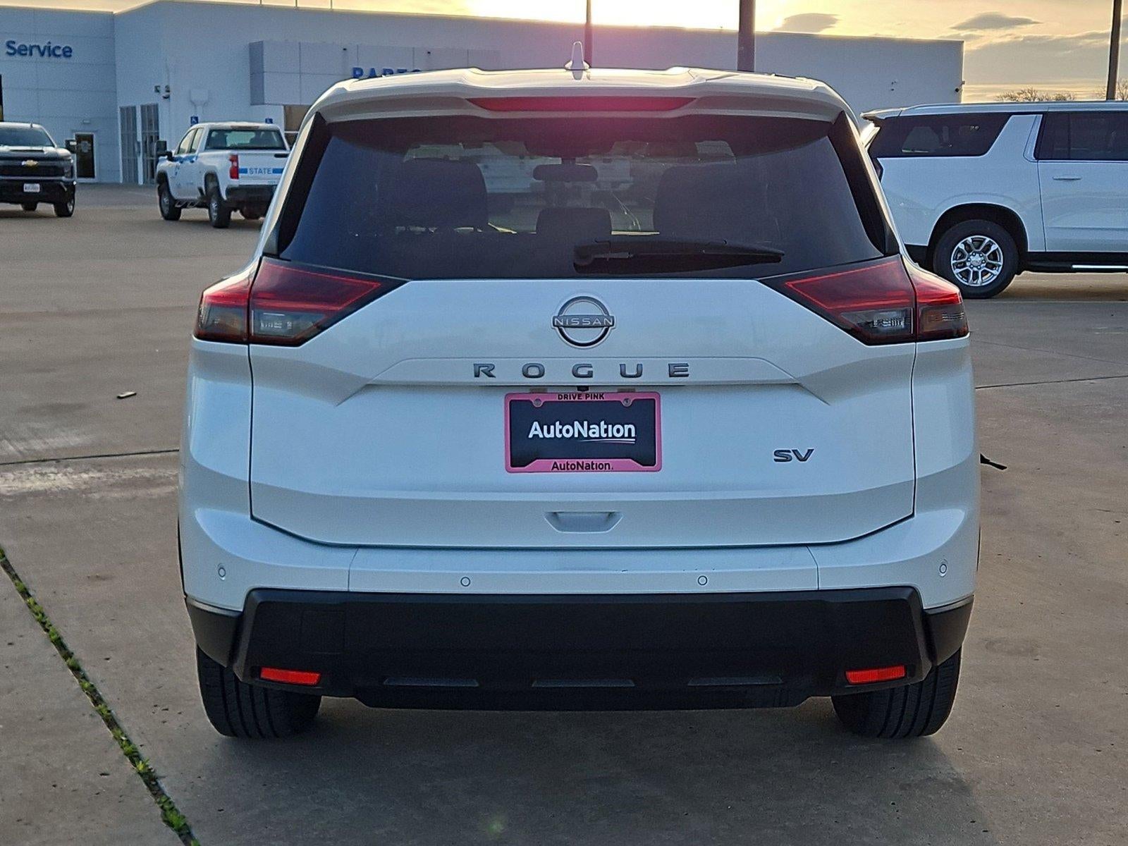 2024 Nissan Rogue SV