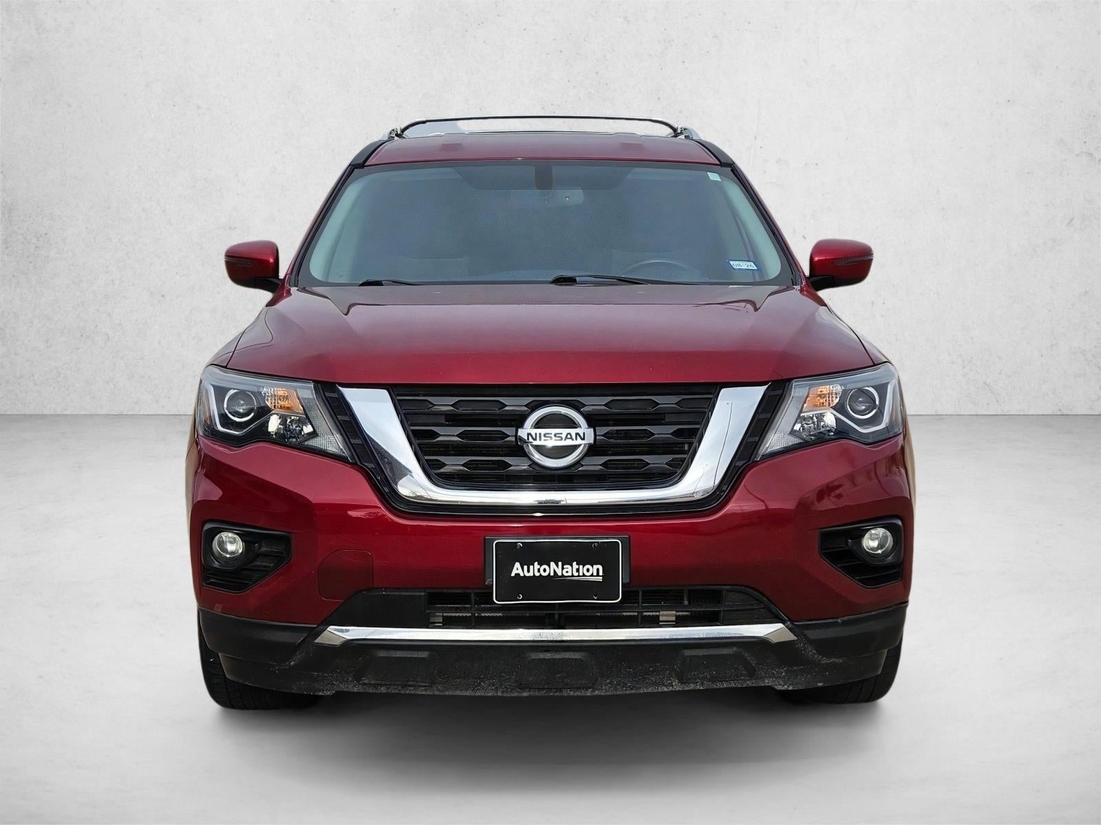 2020 Nissan Pathfinder SV