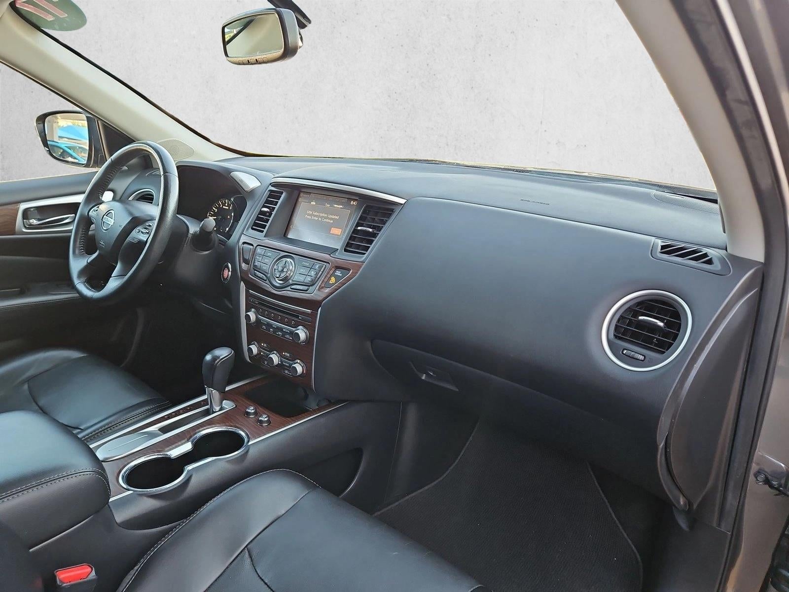 2017 Nissan Pathfinder Platinum