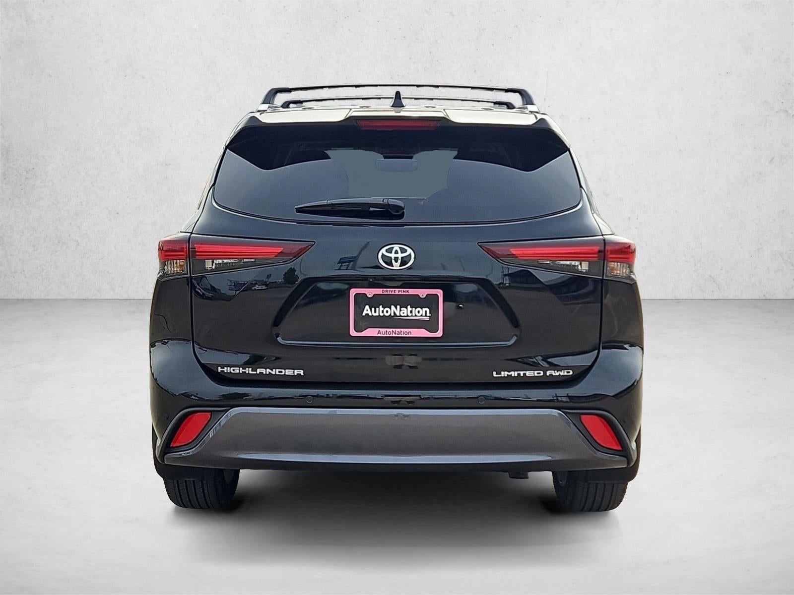 2025 Toyota Highlander LE