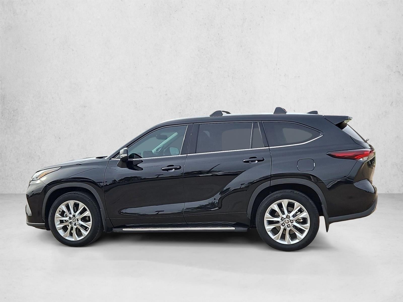 2025 Toyota Highlander LE