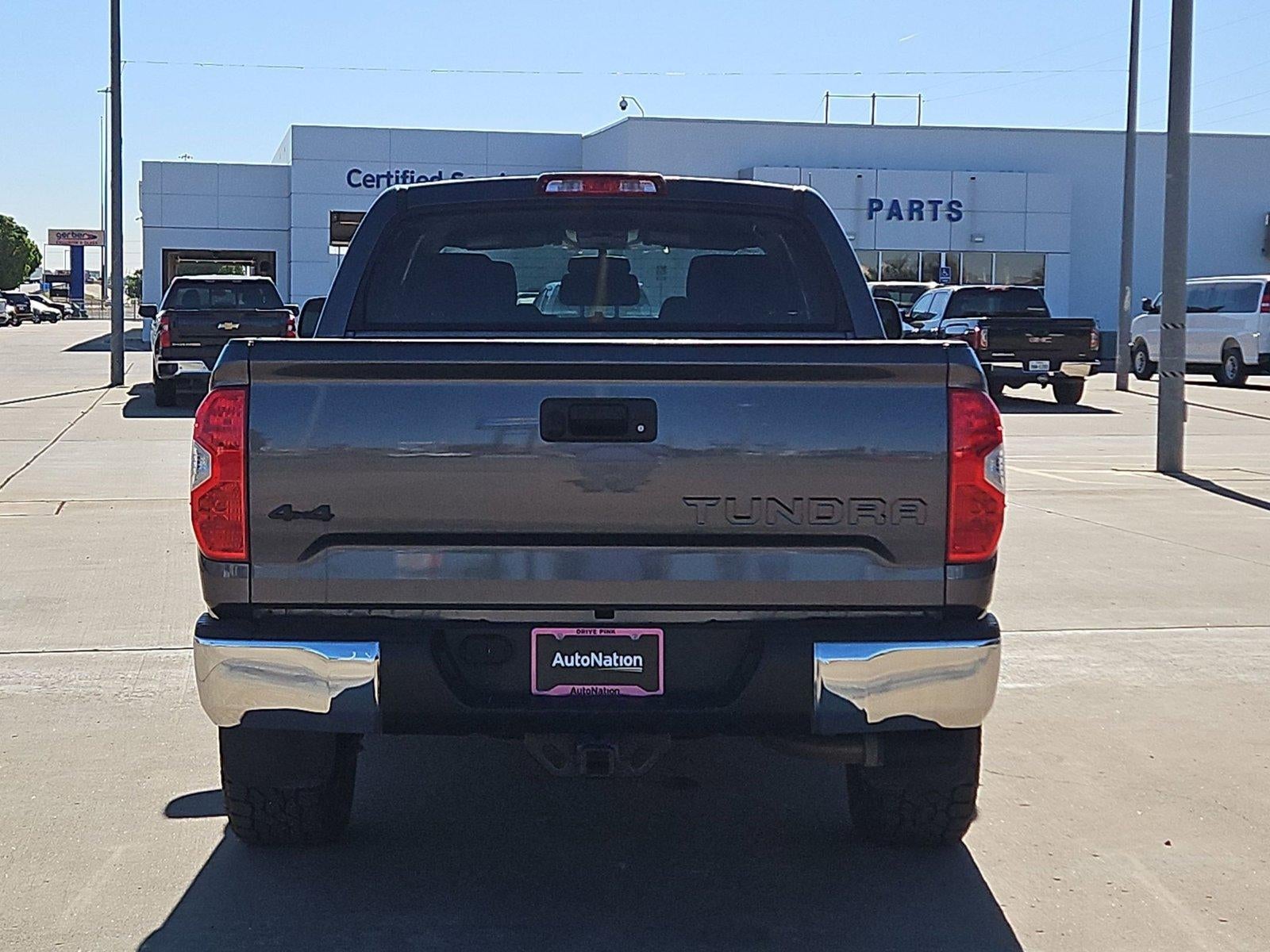 2017 Toyota Tundra 4WD SR5