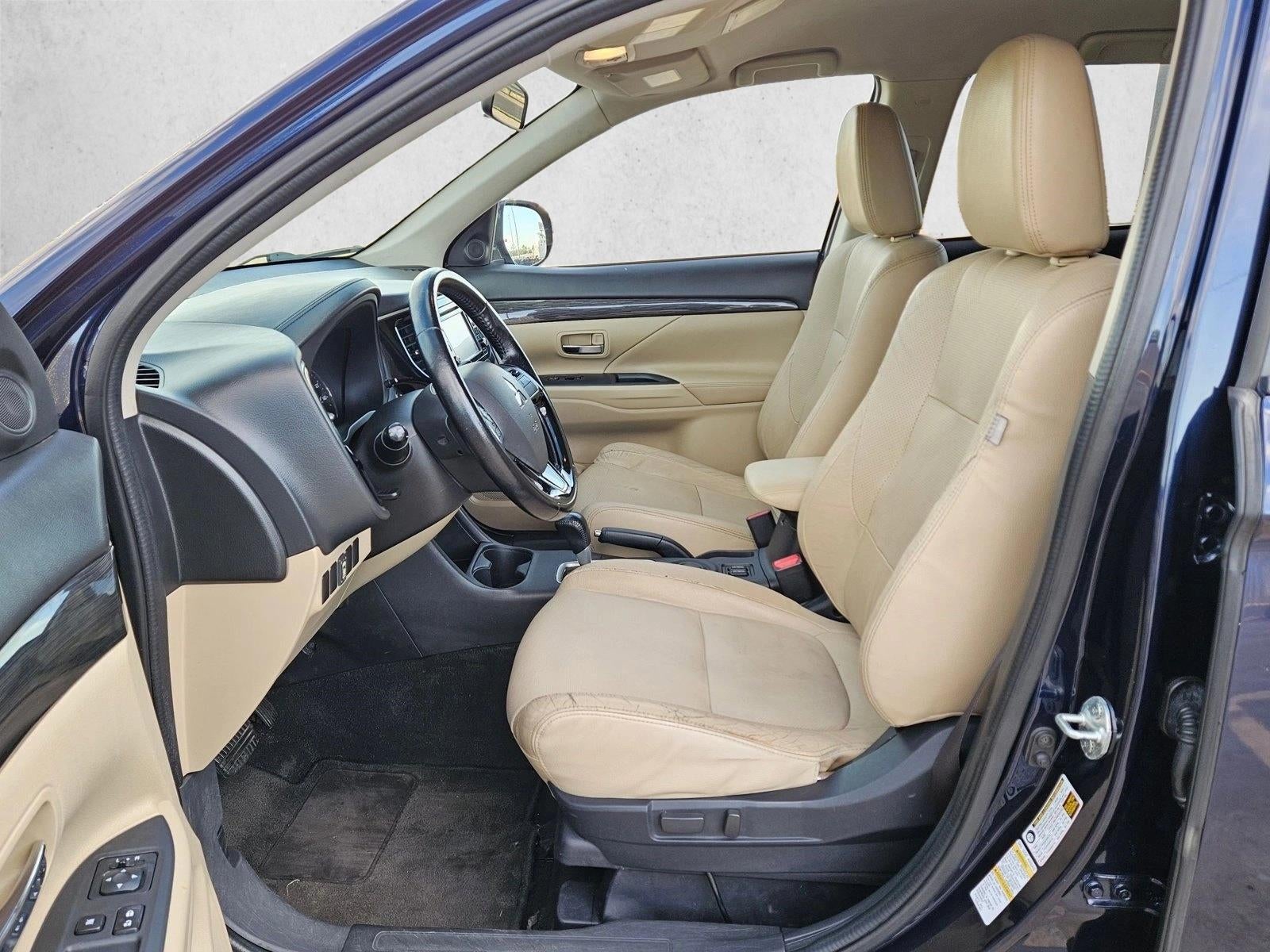 2016 Mitsubishi Outlander SE