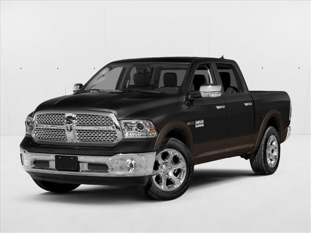 2018 RAM 1500 Laramie Crew Cab 4x4 5'7" Box