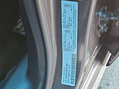 2022 RAM 1500 Big Horn Crew Cab 4x4 5'7" Box