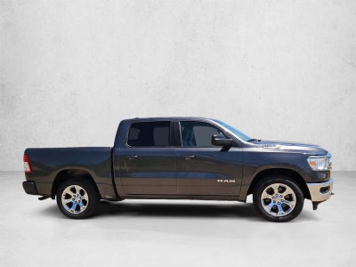 2022 RAM 1500 Big Horn Crew Cab 4x4 5'7" Box
