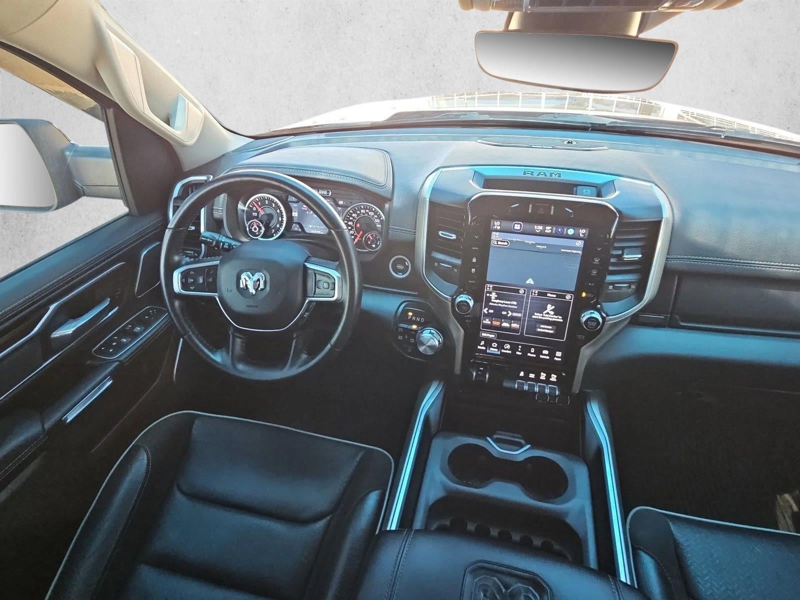 2022 RAM 1500 Laramie Crew Cab 4x4 5'7" Box