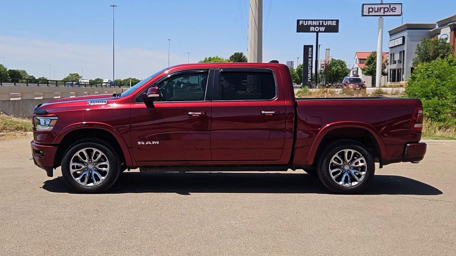 2022 RAM 1500 Laramie Crew Cab 4x4 5'7" Box