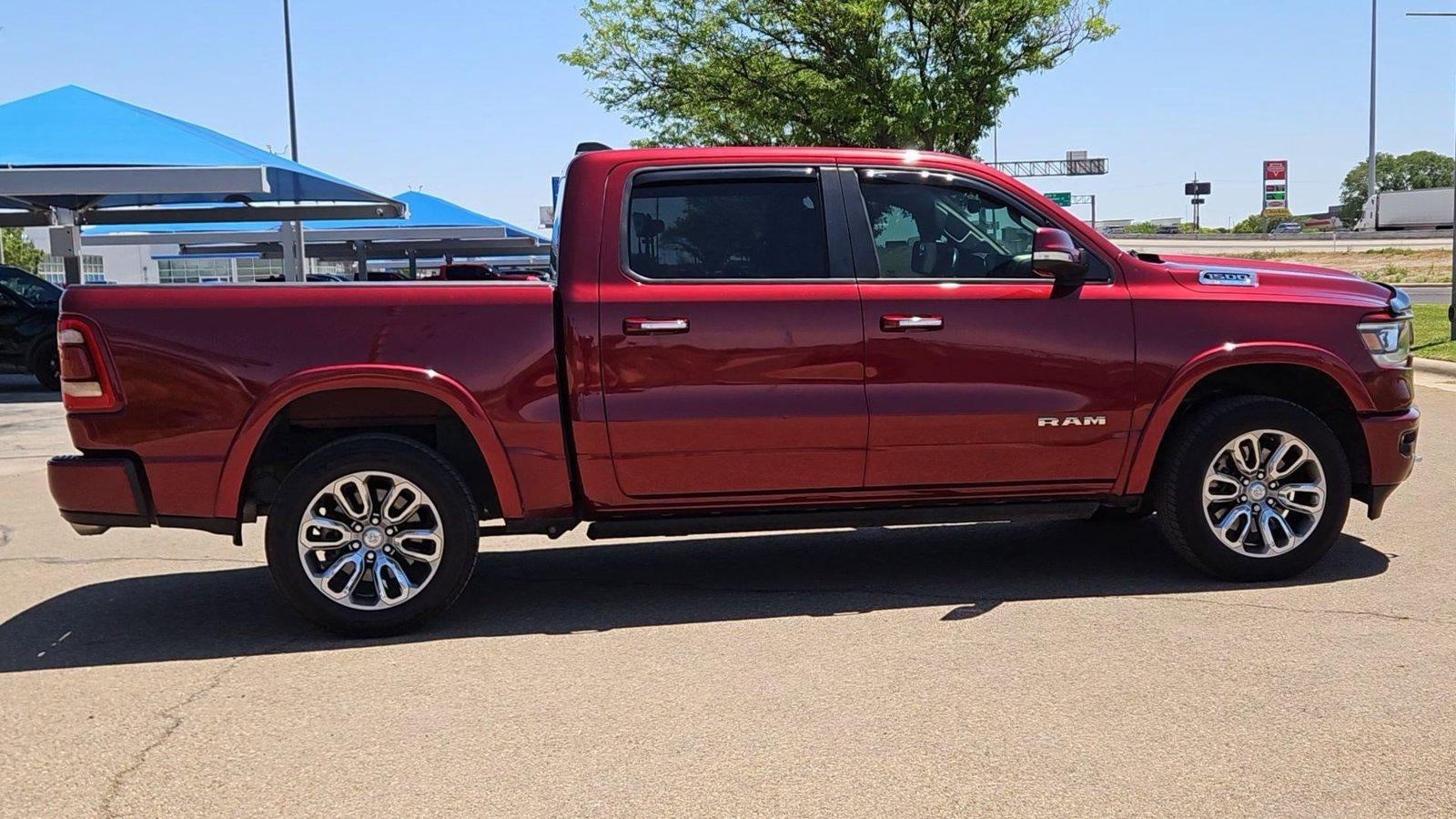 2022 RAM 1500 Laramie Crew Cab 4x4 5'7" Box