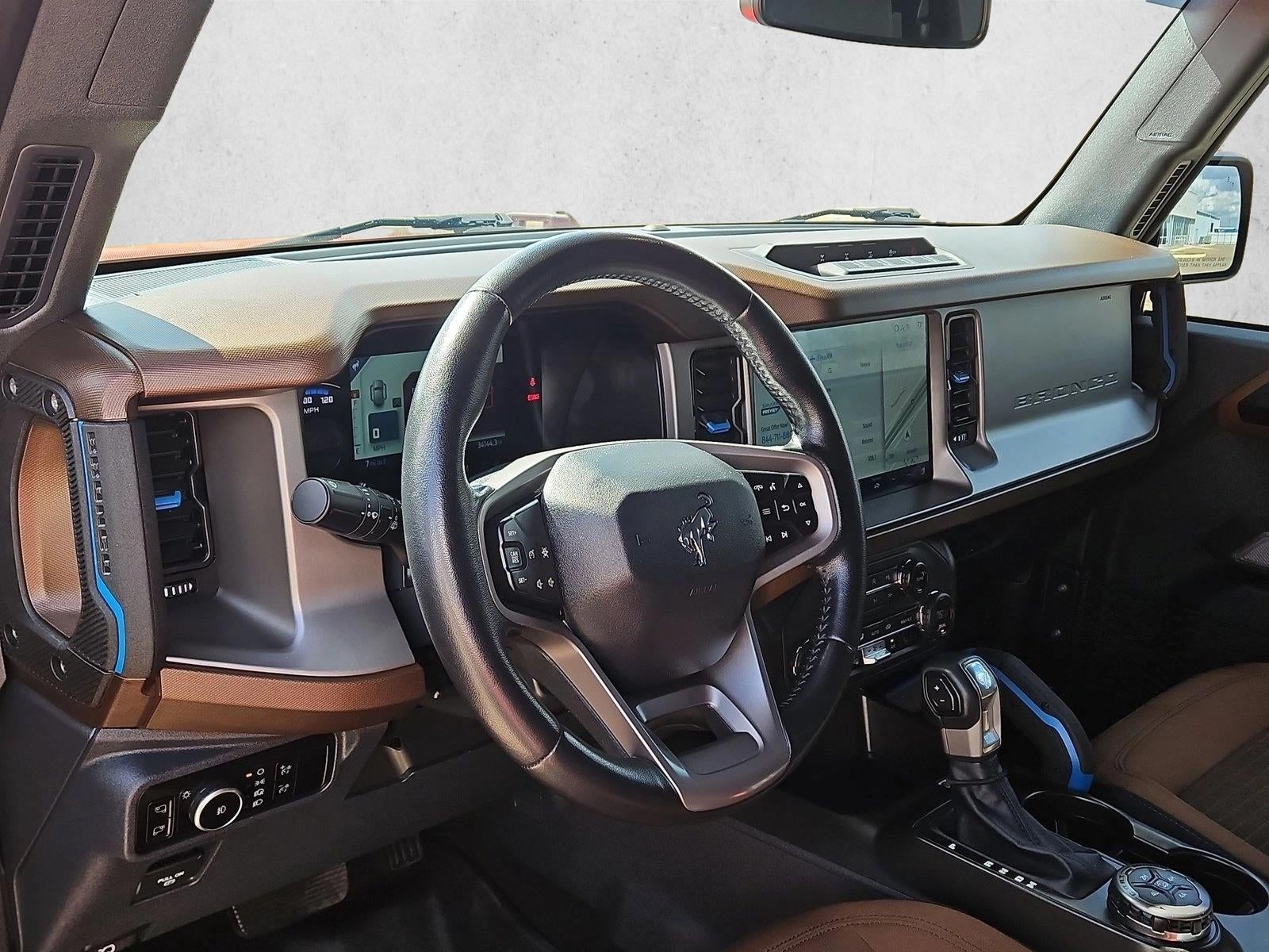 2023 Ford Bronco Base