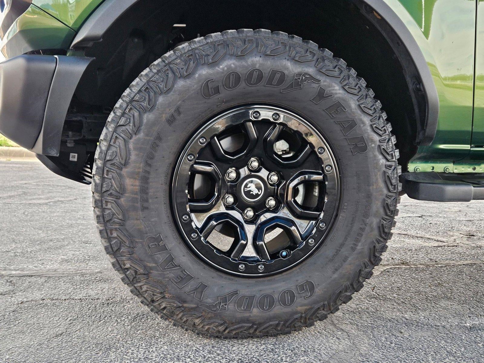 2023 Ford Bronco Base