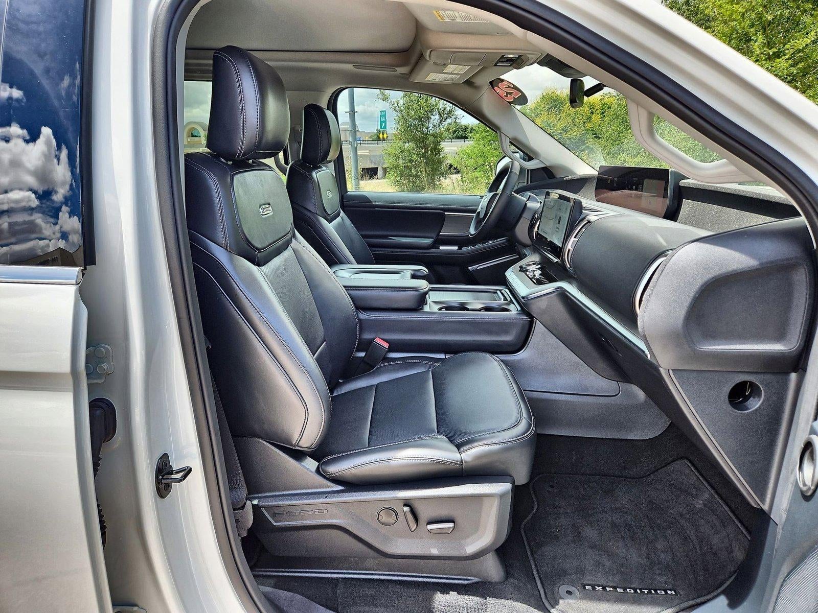 2025 Ford Expedition Platinum MAX