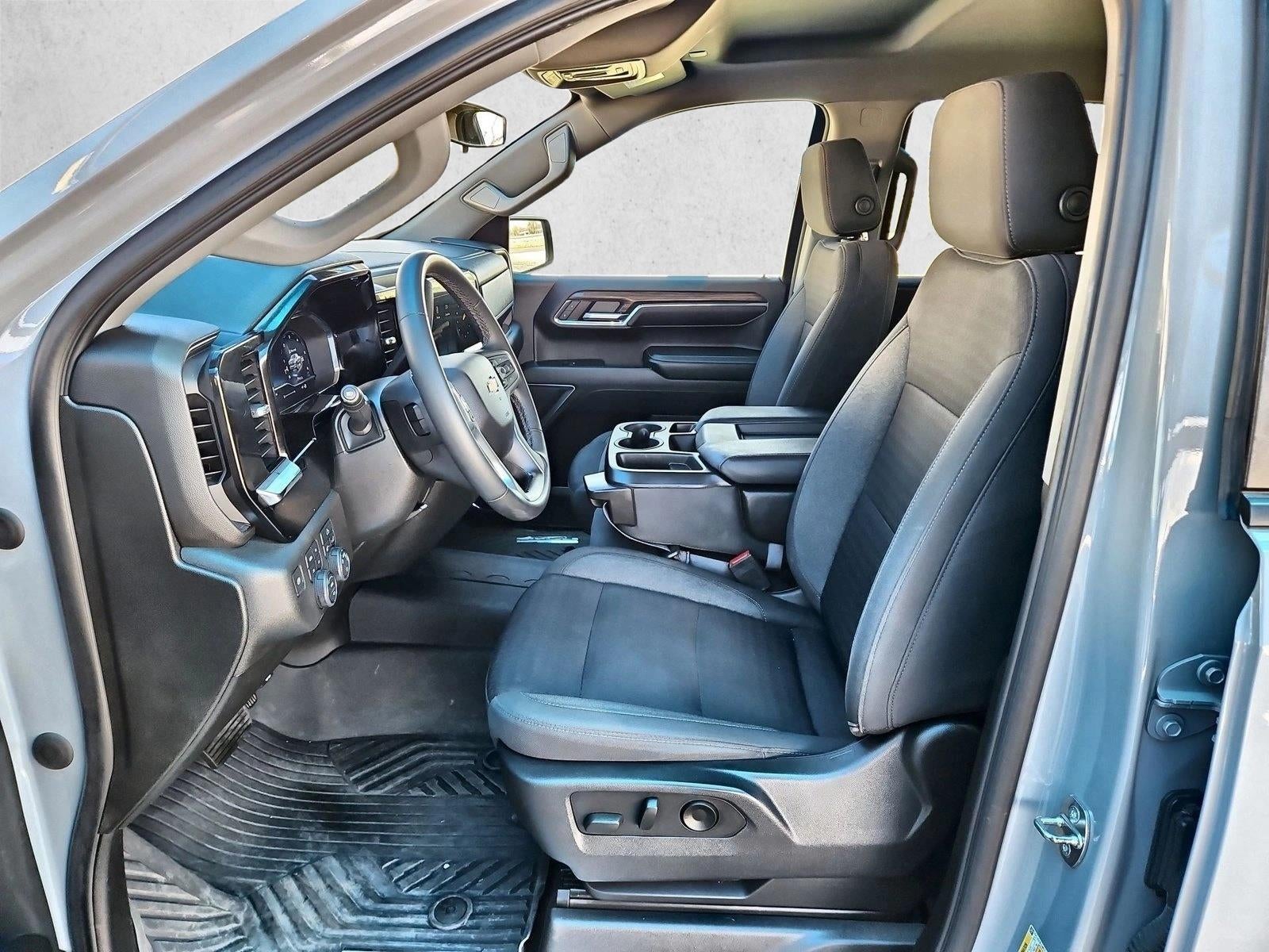 2024 Chevrolet Silverado 1500 LT - Photo 16