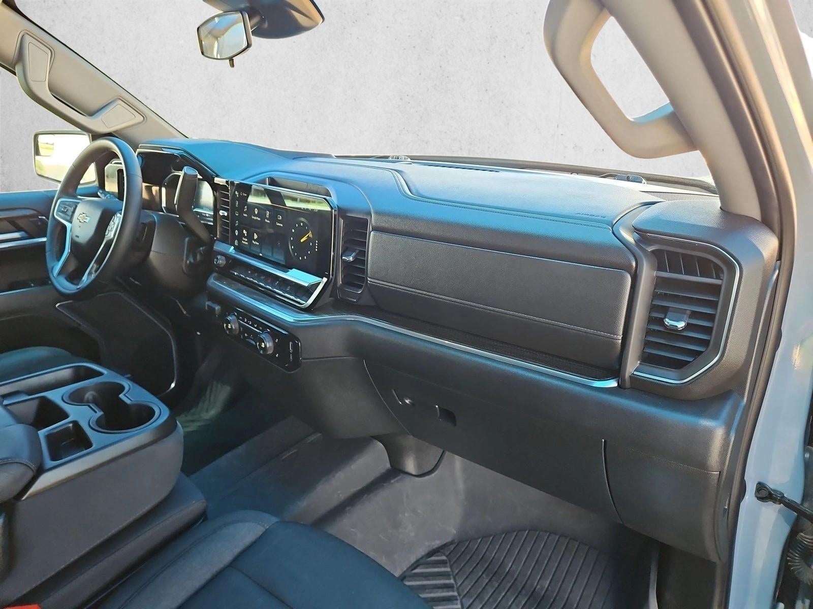 2024 Chevrolet Silverado 1500 LT - Photo 22