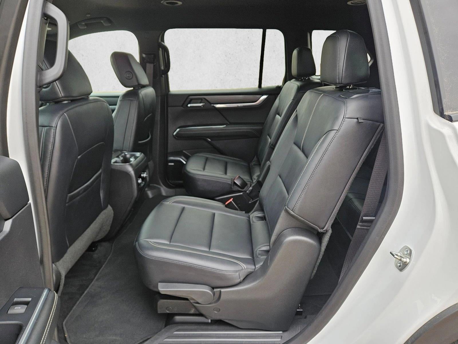 2024 GMC Acadia Elevation