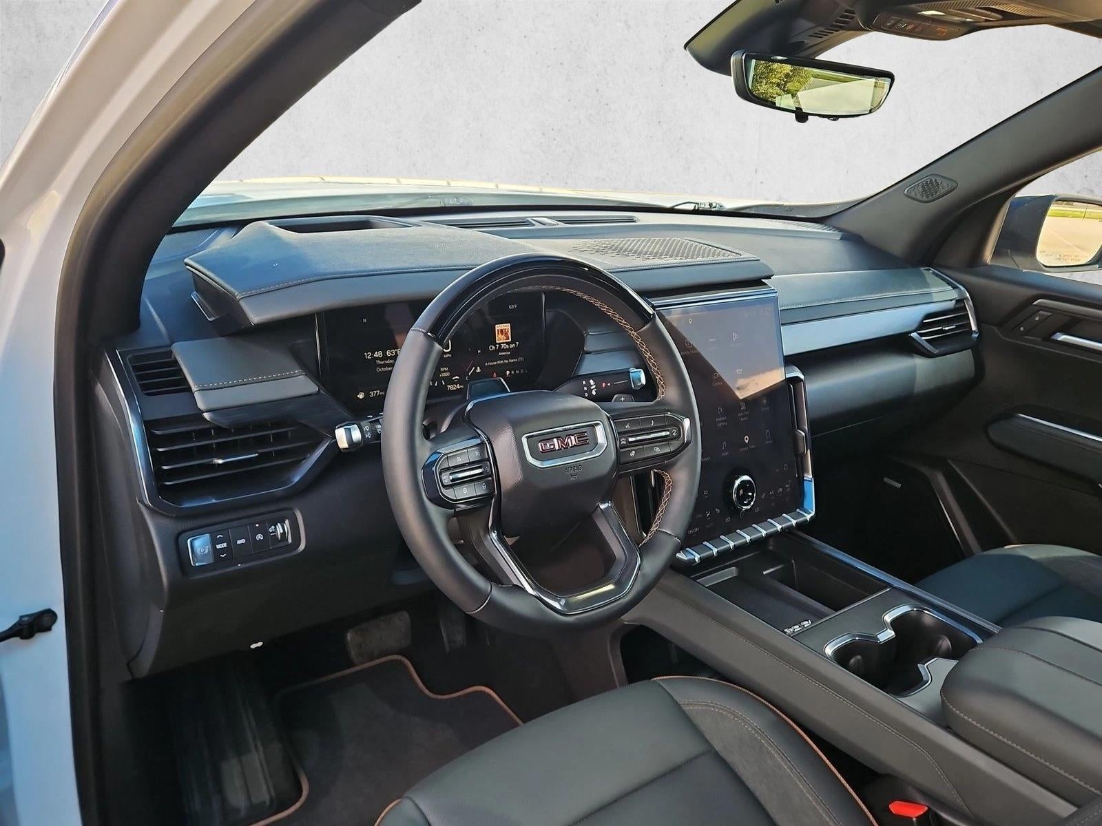 2025 GMC Acadia AT4