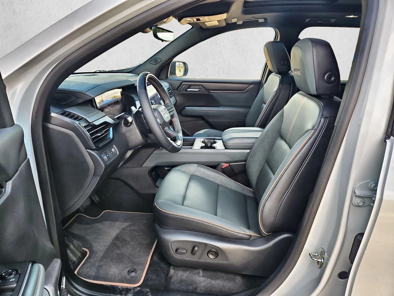 2025 GMC Acadia AT4
