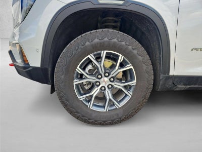 2025 GMC Acadia AT4