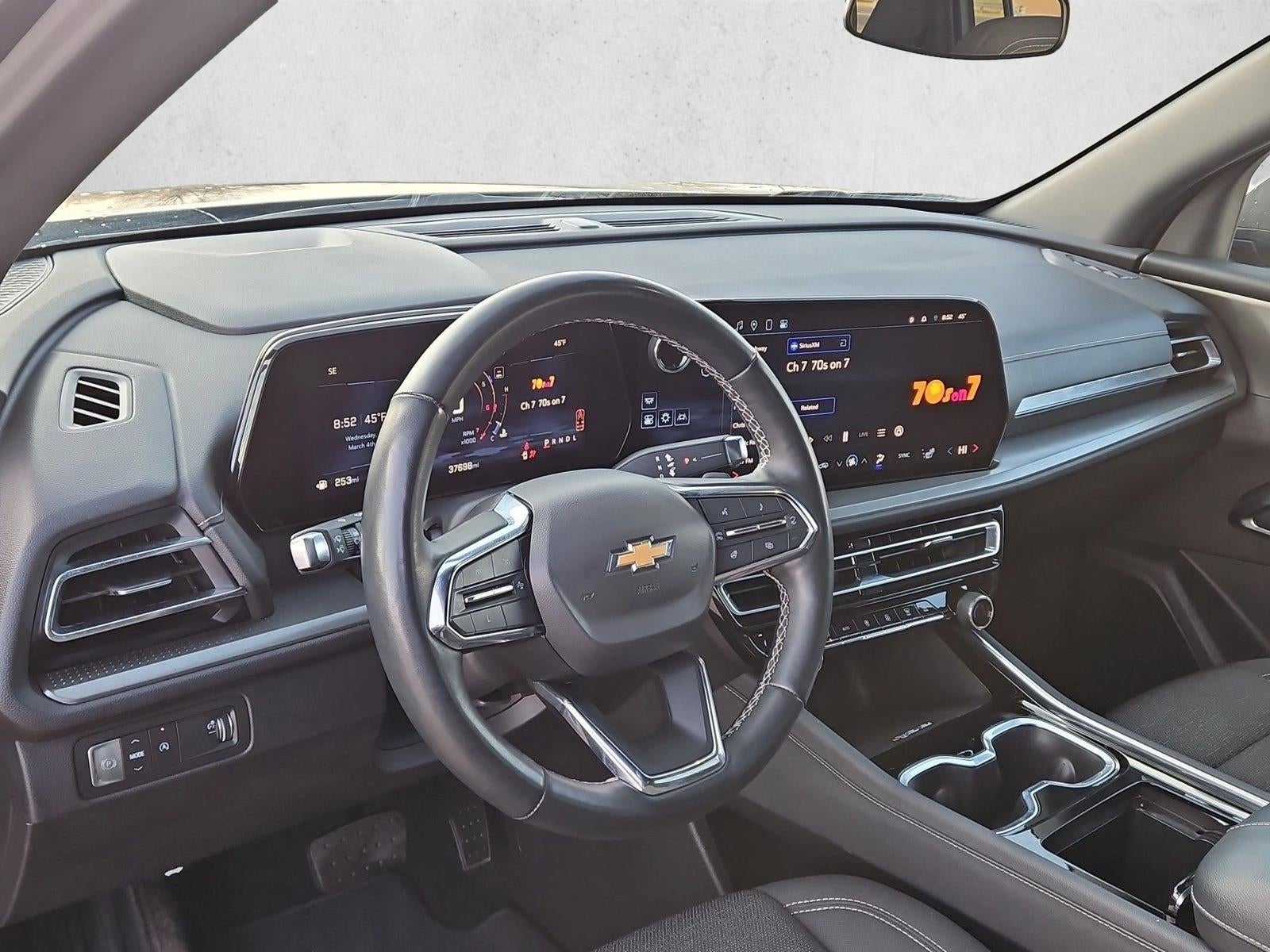 2024 Chevrolet Traverse LT