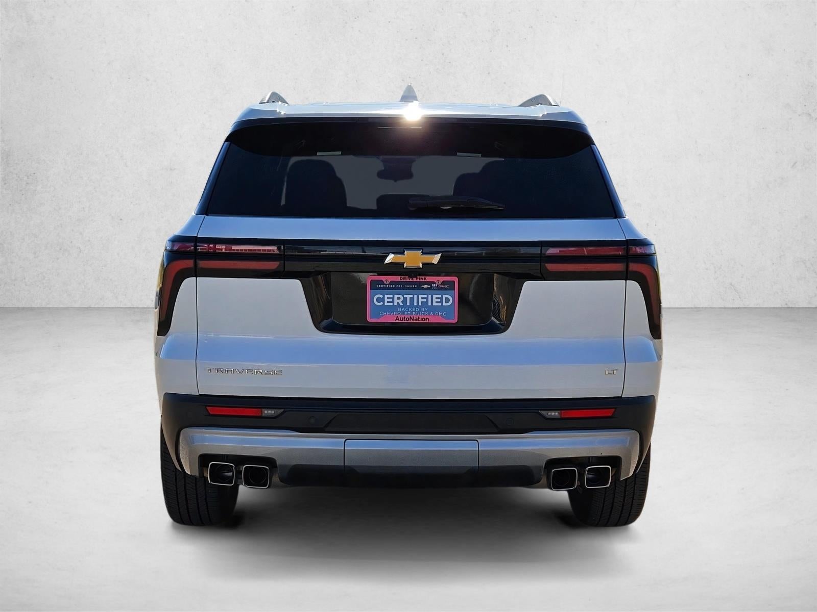 2024 Chevrolet Traverse LT