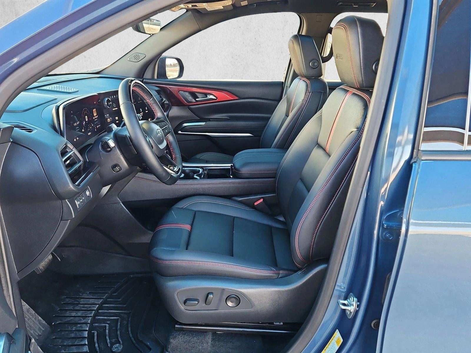 2025 Chevrolet Traverse RS