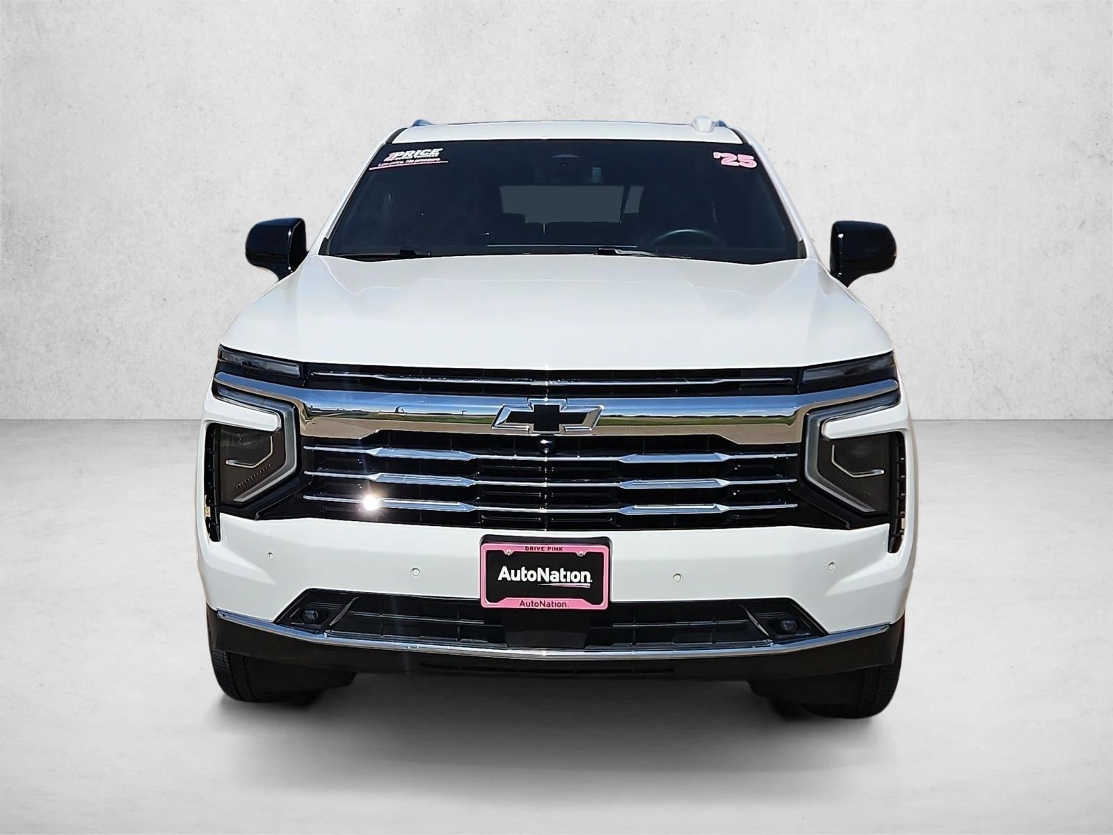 2025 Chevrolet Suburban LT