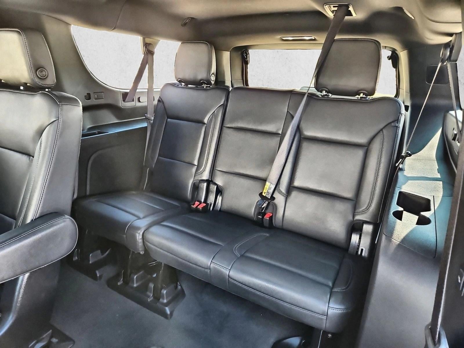 2025 Chevrolet Suburban LT